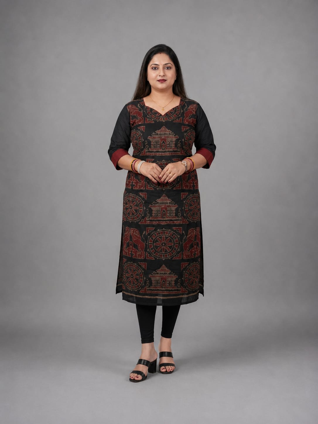 Women’s Sambalpuri Cotton Kurti – Black & Maroon Ethnic Wear