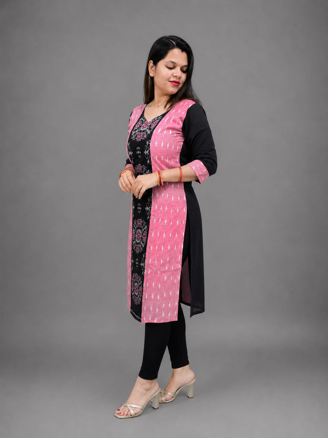 Women’s Sambalpuri Cotton Kurti – Pink & Black Ethnic Wear