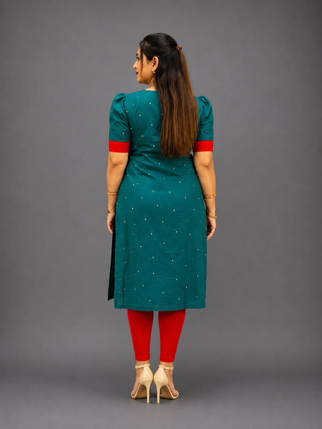 Trendy Sambalpuri Cotton Kurti for Women – Green & Red Checked Ethnic Wear