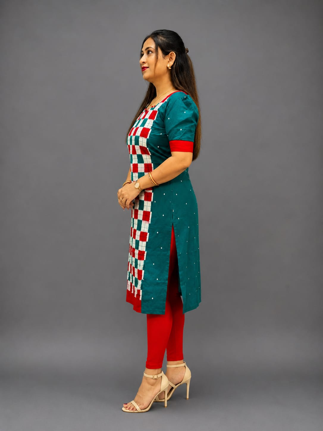Trendy Sambalpuri Cotton Kurti for Women – Green & Red Checked Ethnic Wear