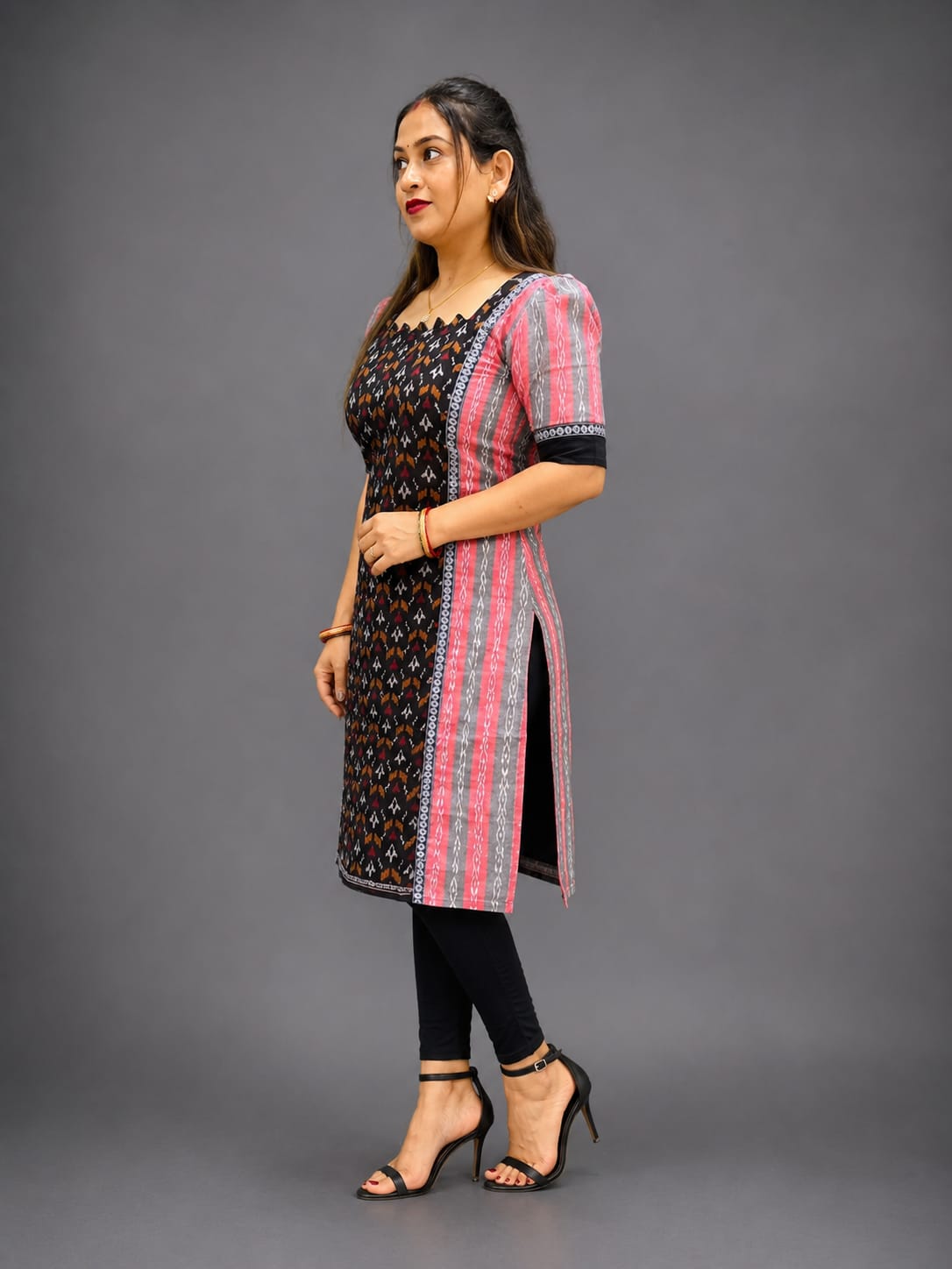 Designer Sambalpuri Cotton Kurti for Women – Black & Pink Ethnic Wear